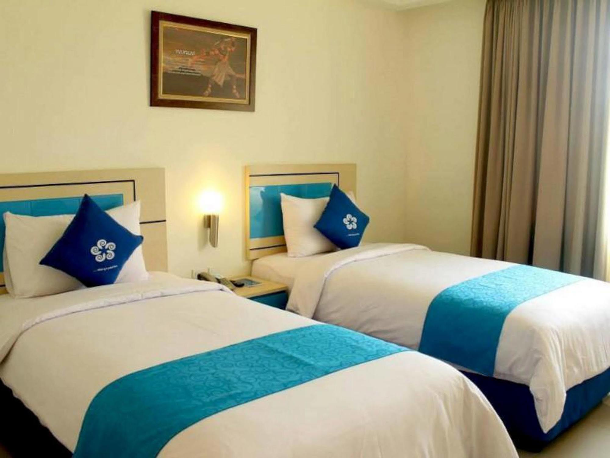 Hotel Brothers Biru Solo Baru Extérieur photo