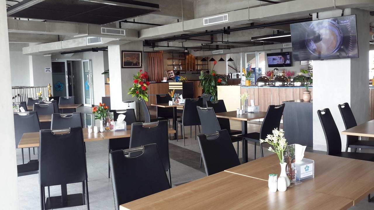Hotel Brothers Biru Solo Baru Extérieur photo