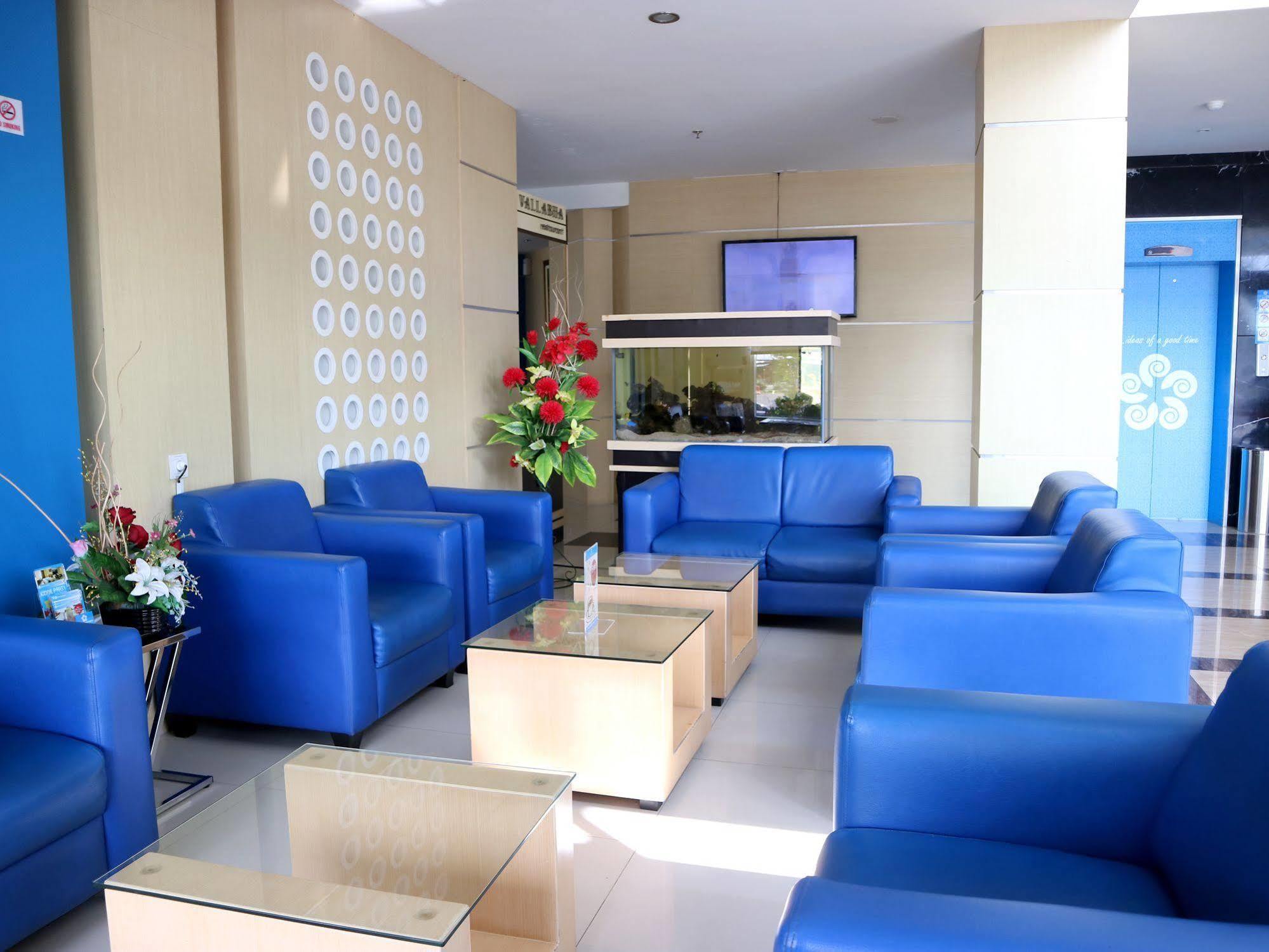 Hotel Brothers Biru Solo Baru Extérieur photo