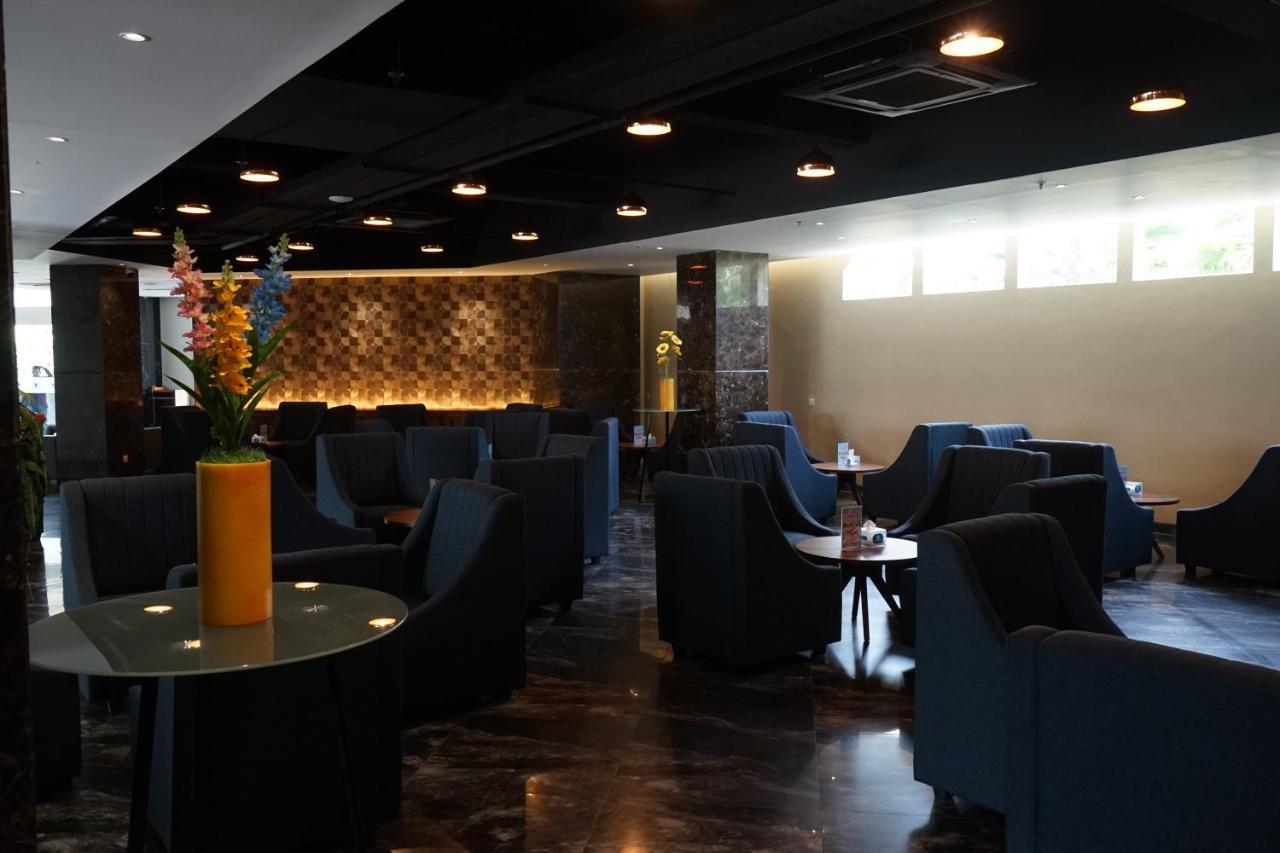 Hotel Brothers Biru Solo Baru Extérieur photo